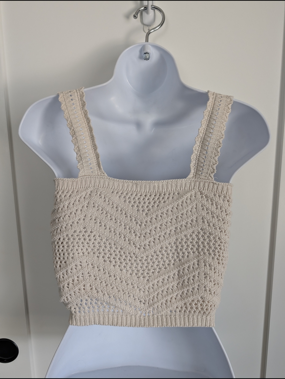 Crochet Knit Square-Neck Crop Top in Cream - Picture 3 of 7